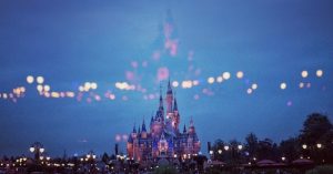 Disney World Laundry and Universal Laundry Services