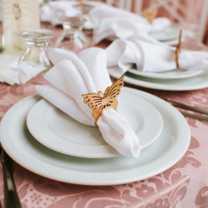 catering laundry service